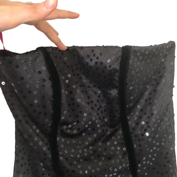 Betsey Johnson sleeveless Sequins Prom dress - Picture 7 of 15